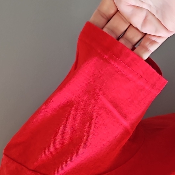 REASON Red Short Sleeve Graphic Tee - Picture 11 of 15